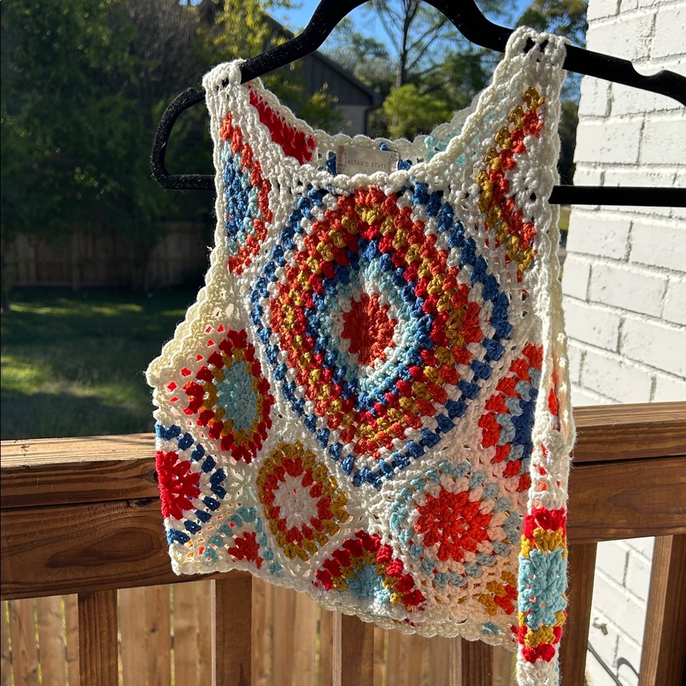 Altar’s State Crochet Patterned Women's Top